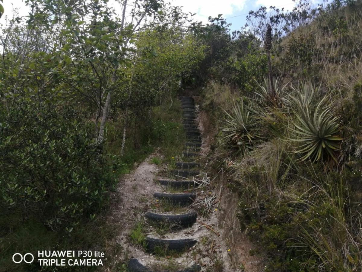 Hostal El Vaquero Chugchilán Εξωτερικό φωτογραφία
