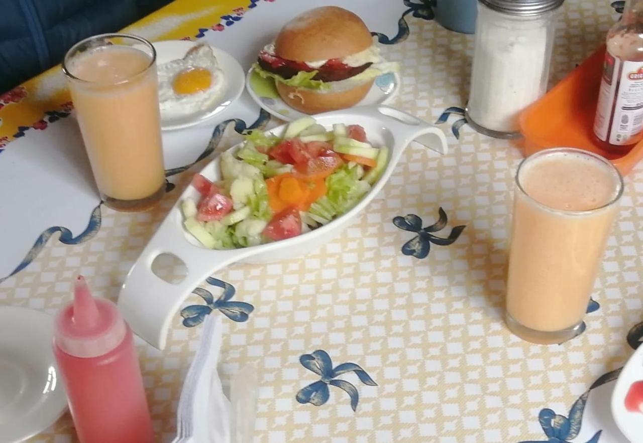 Hostal El Vaquero Chugchilán Εξωτερικό φωτογραφία